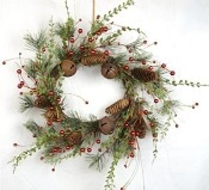 22in Vintage Red Berry and Pine Wreath