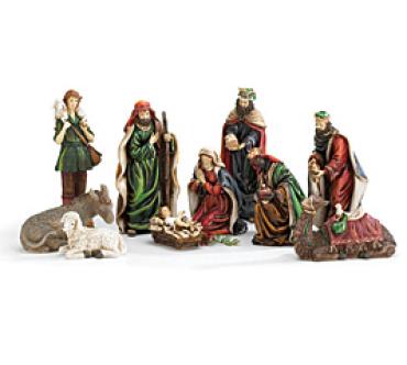10 Piece nativity scene. Resin. Hand painted.